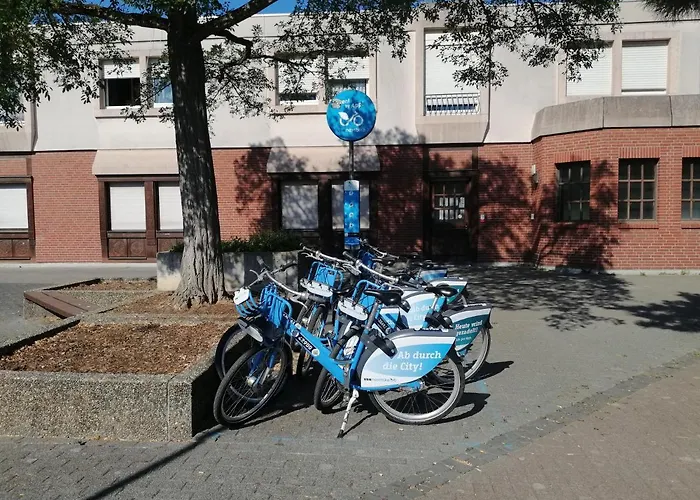 Elwetritsche In Landau/pfalz * 朗道因德普法尔茨